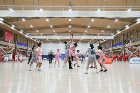 宣誓完就错判！中超揭幕战主裁李海新漏判红牌 面临内部处罚