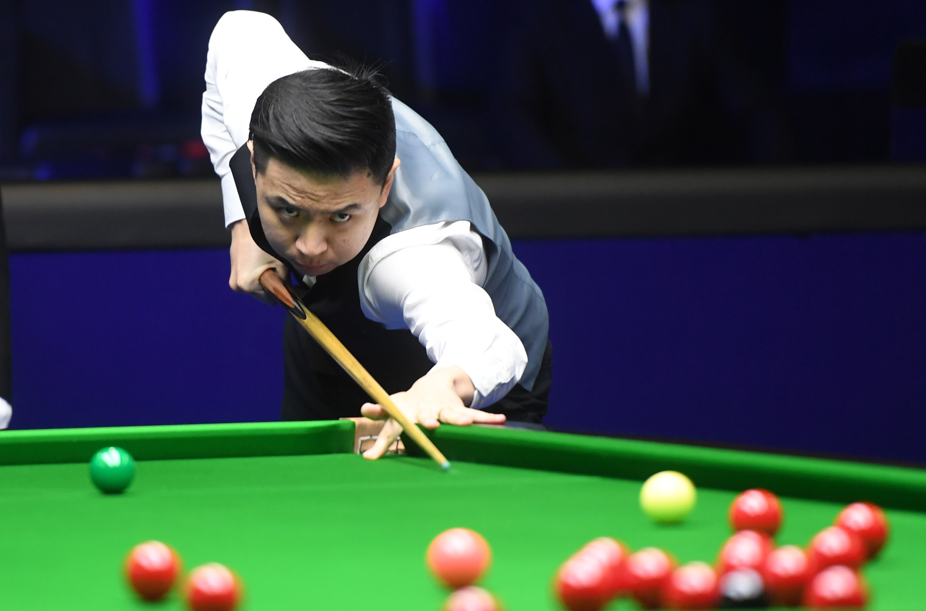 并激发了无 并激发了无